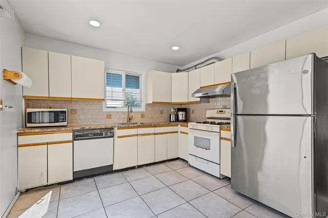 $699,000 | 26 Conger Street | South Beach