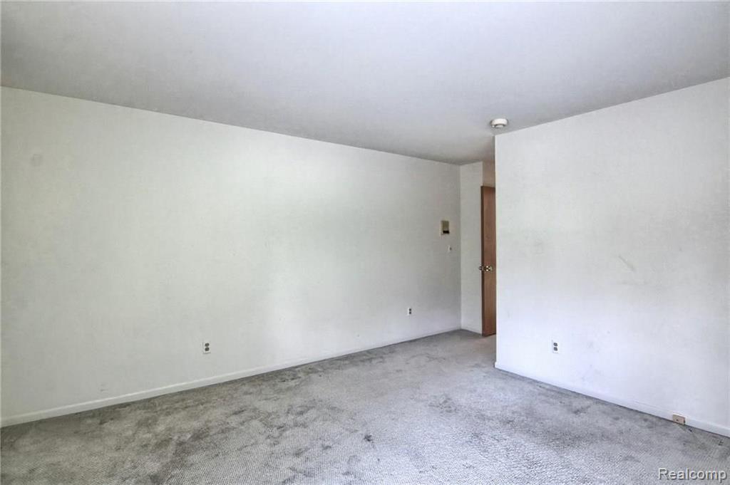 145 Canterbury Road Bloomfield Hills, MI 48304 - Photo 24 of 35
