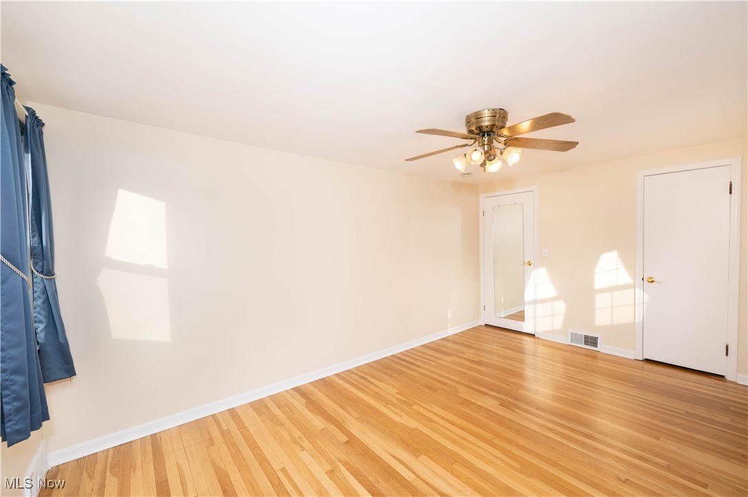 1120 Croyden Road Lyndhurst, OH 44124 - Photo 23 of 50