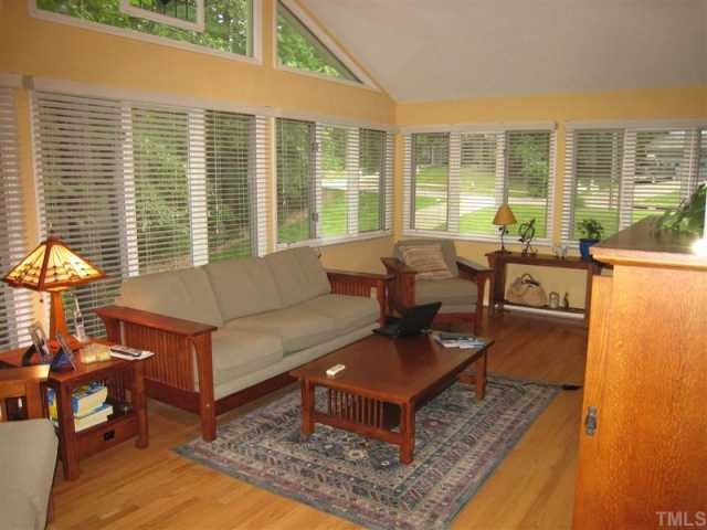 6209 Lookout Loop Raleigh, NC 27612 - Photo 2 of 12