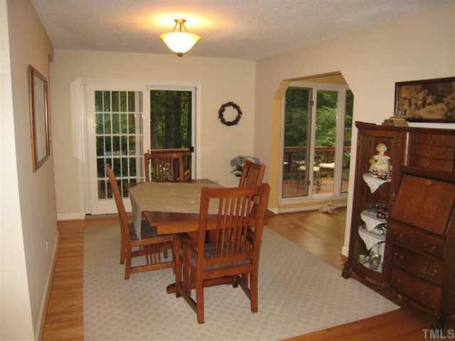 6209 Lookout Loop Raleigh, NC 27612 - Photo 5 of 12