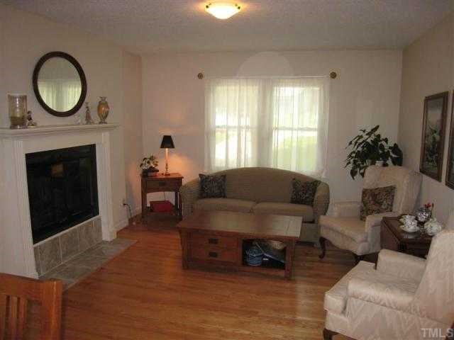 6209 Lookout Loop Raleigh, NC 27612 - Photo 6 of 12