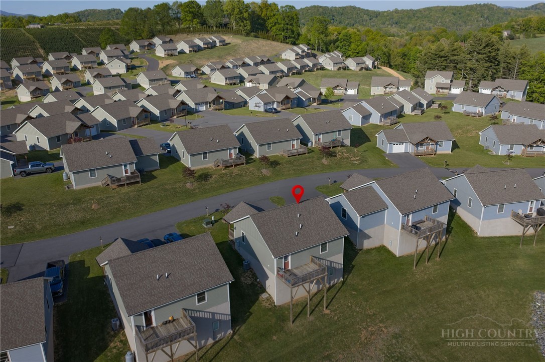 463 Townhomes Place, Unit 21 Boone, NC 28607 - Photo 6 of 28