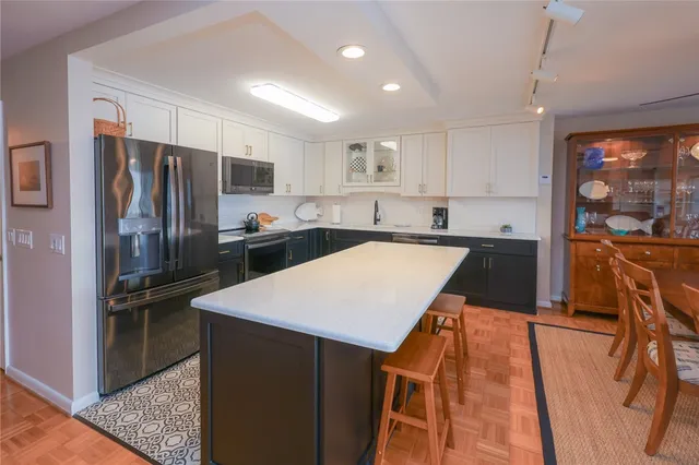 $699,900 | 108 Cliffside Drive, South Bristol, NY 14424