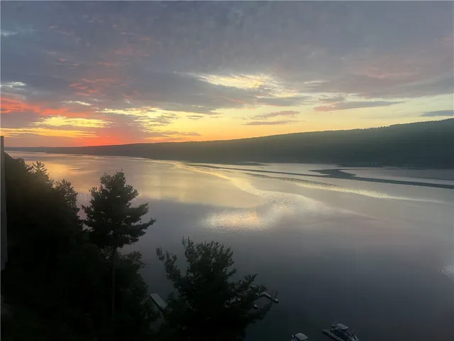 $699,900 | 108 Cliffside Drive, South Bristol, NY 14424