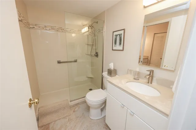 $699,900 | 108 Cliffside Drive, South Bristol, NY 14424