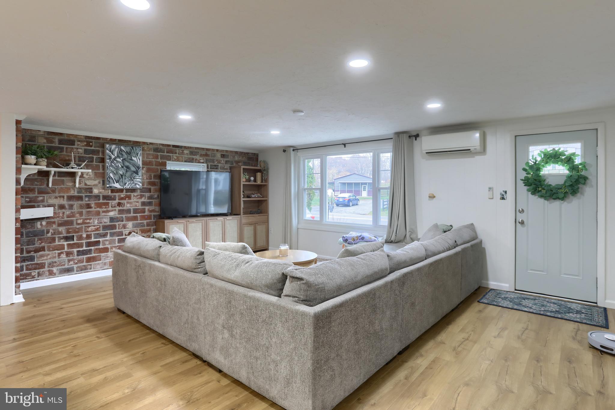 950 North Mill Street Lebanon, PA 17046 - Photo 11 of 55