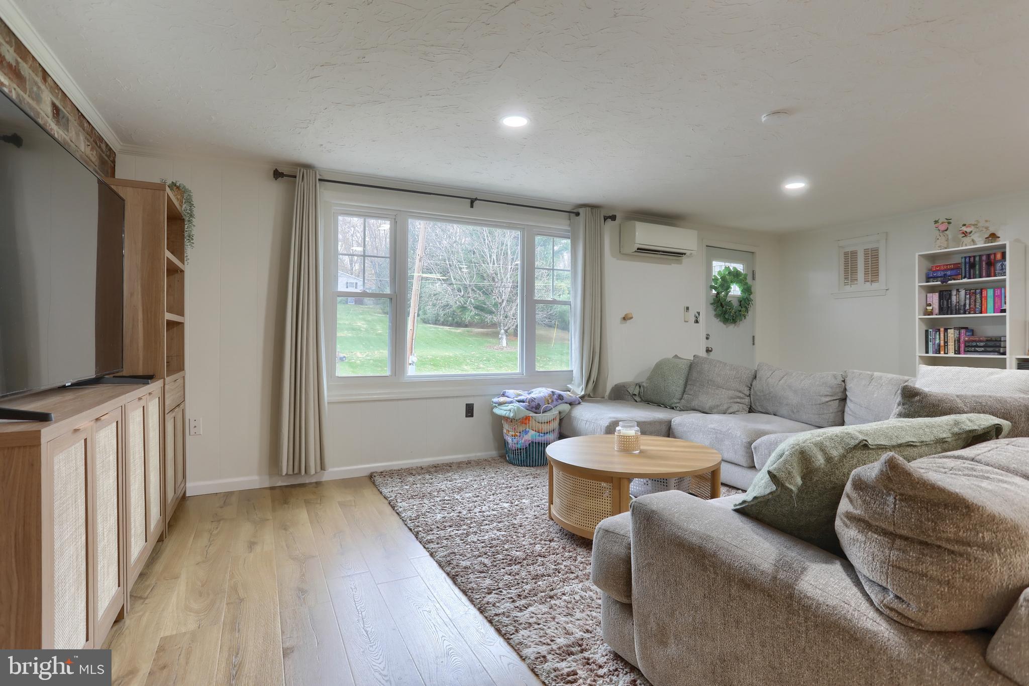 950 North Mill Street Lebanon, PA 17046 - Photo 12 of 55