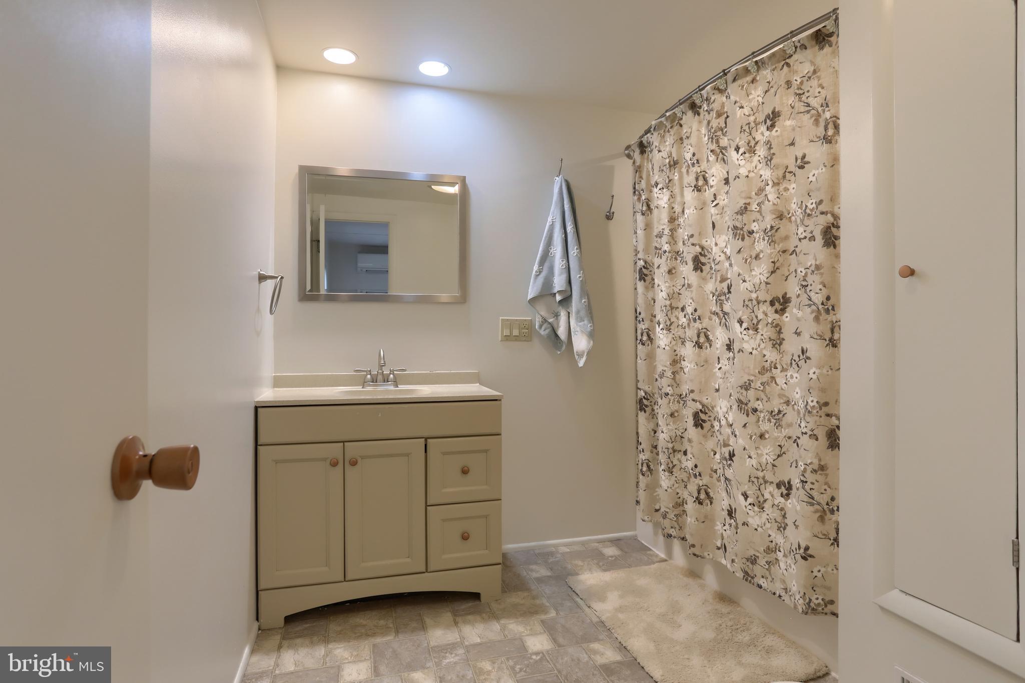 950 North Mill Street Lebanon, PA 17046 - Photo 23 of 55