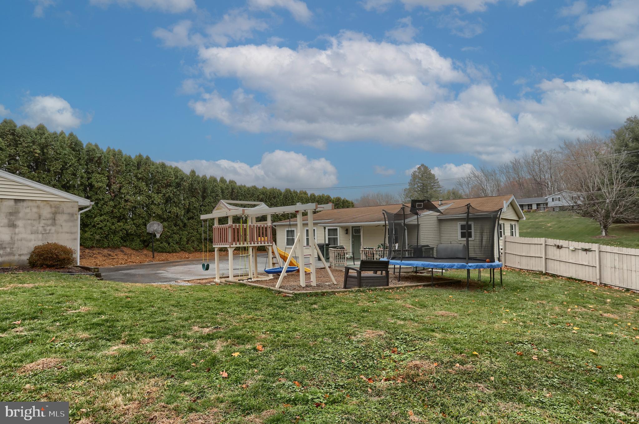 950 North Mill Street Lebanon, PA 17046 - Photo 39 of 55