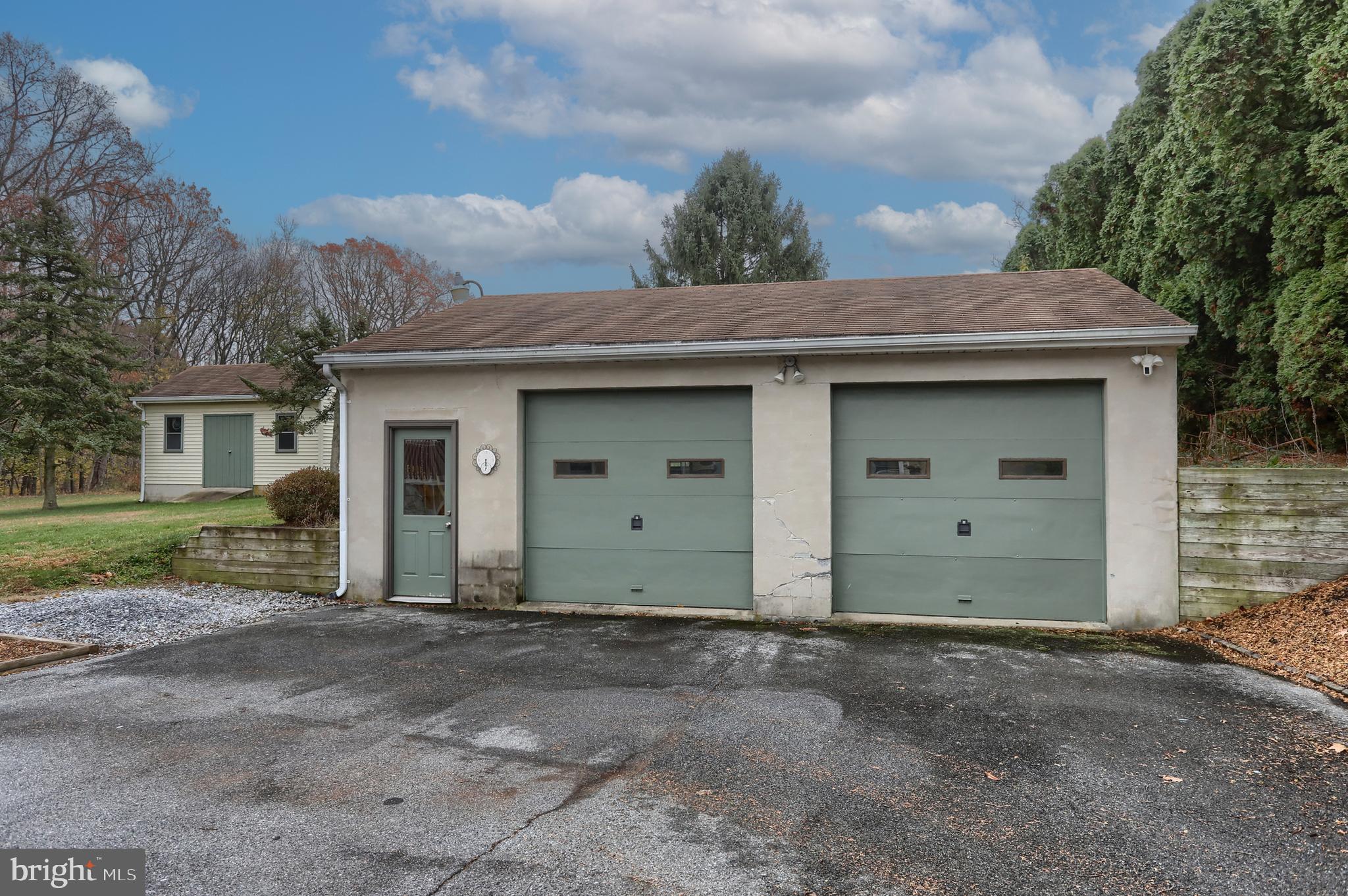 950 North Mill Street Lebanon, PA 17046 - Photo 9 of 55