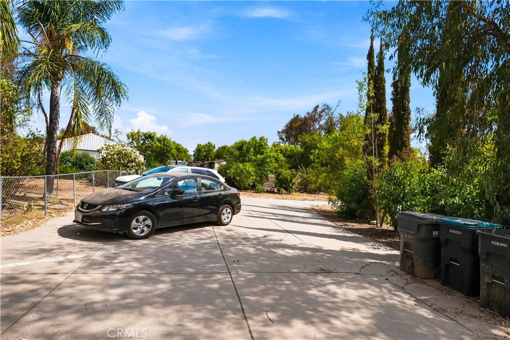 31215 Byers Road Menifee, CA 92584 - Photo 42 of 66 31201 Front parking