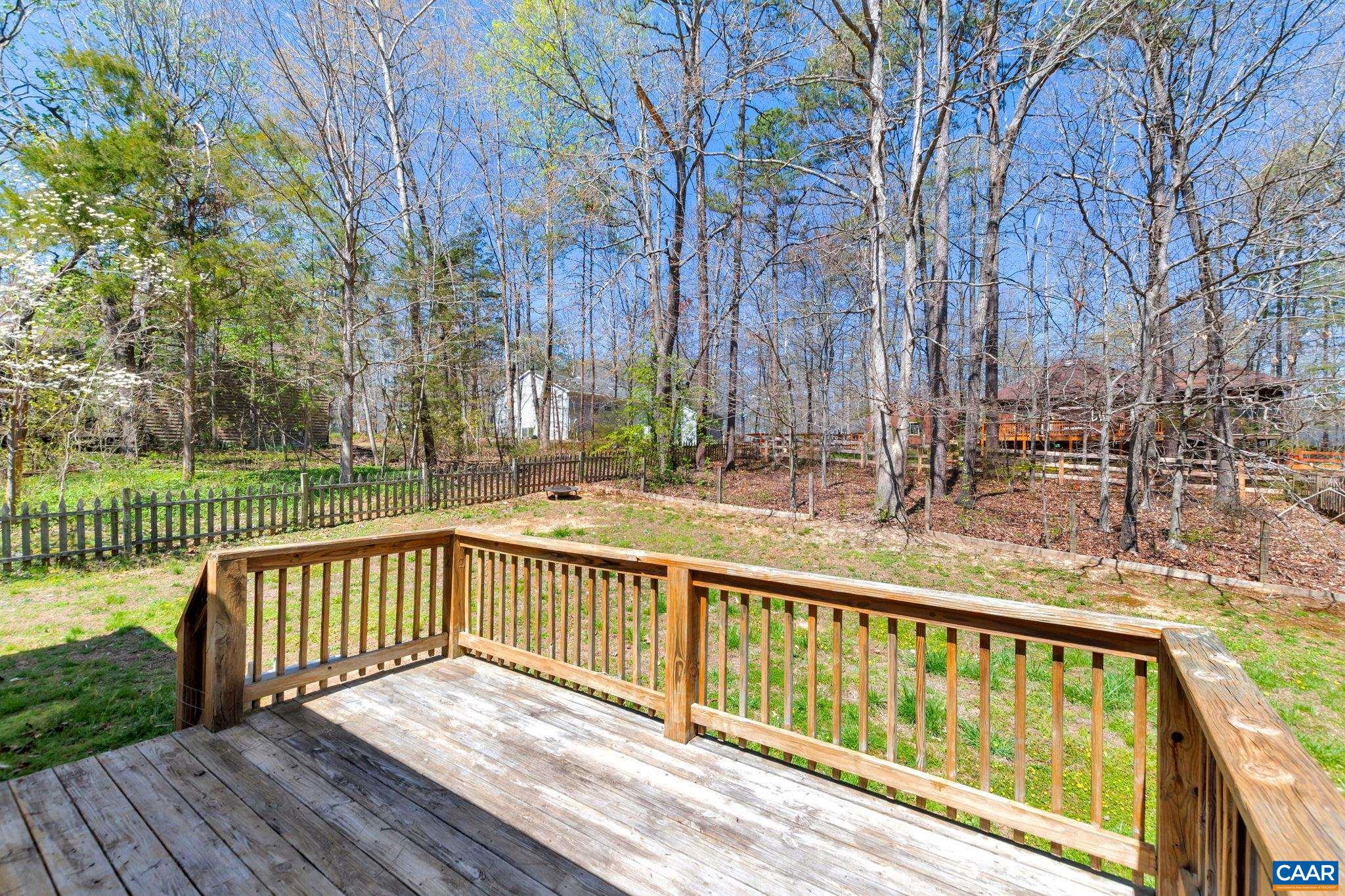 18 Loblolly Road Palmyra, VA 22963 - Photo 6 of 41 a view of balcony with wooden floor