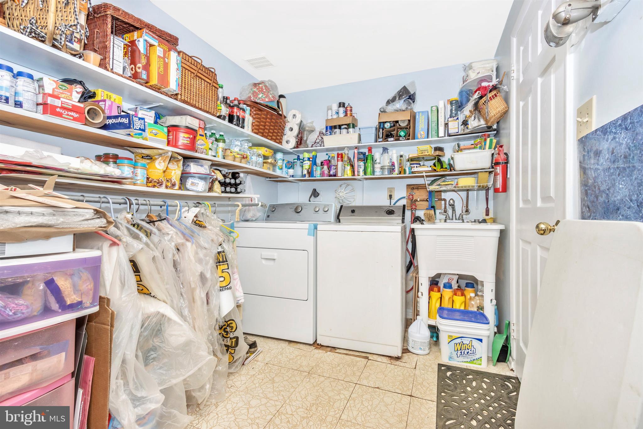 1316 Wembrough Court Silver Spring, MD 20905 - Photo 22 of 54 Gallery Image 22