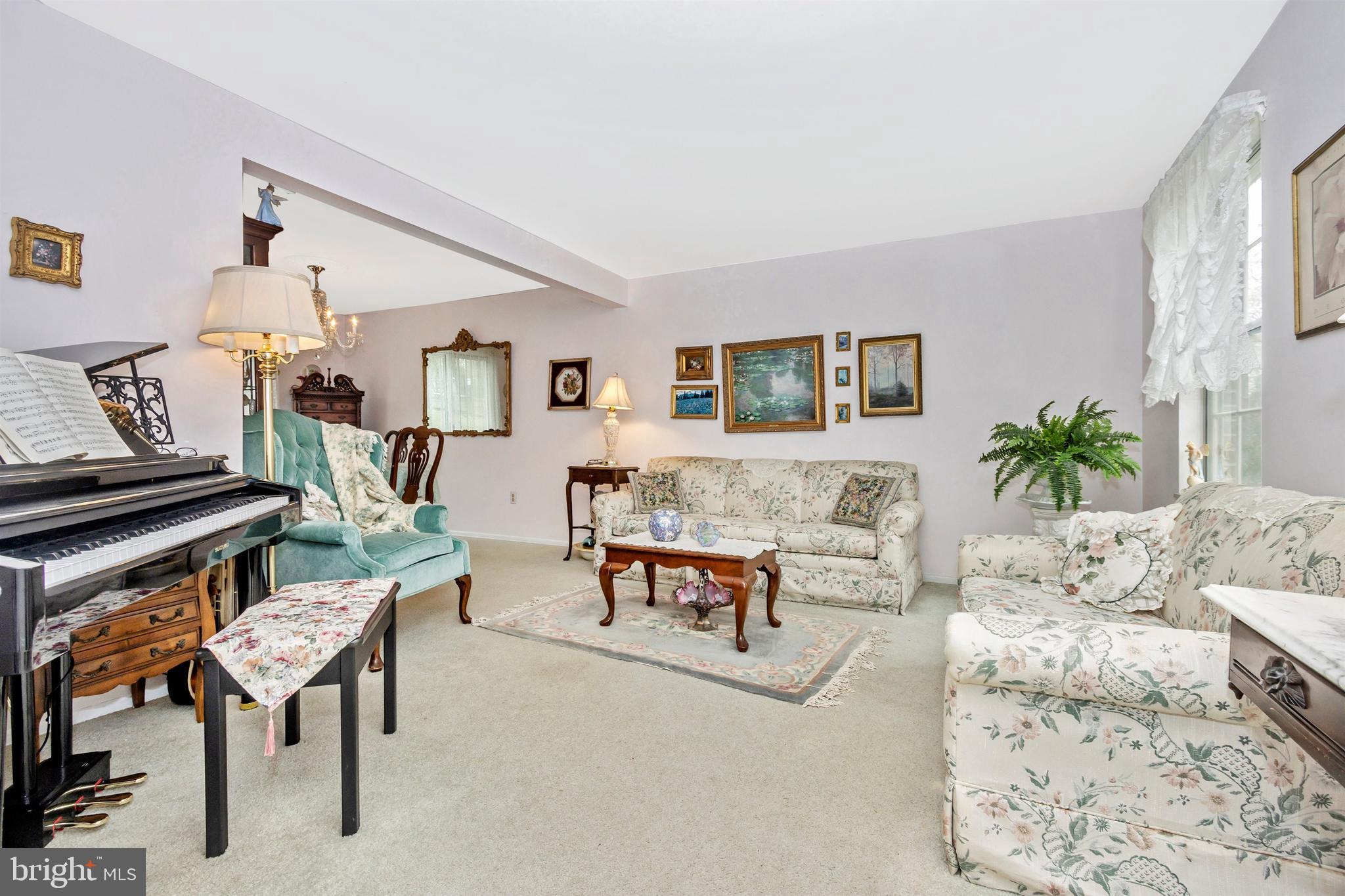 1316 Wembrough Court Silver Spring, MD 20905 - Photo 5 of 54 Gallery Image 5