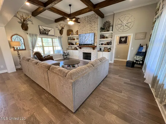 $449,990 | 481 Poplar Lane, Holly Springs, MS 38635