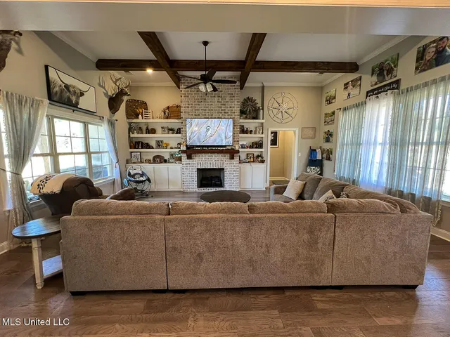 $449,990 | 481 Poplar Lane, Holly Springs, MS 38635