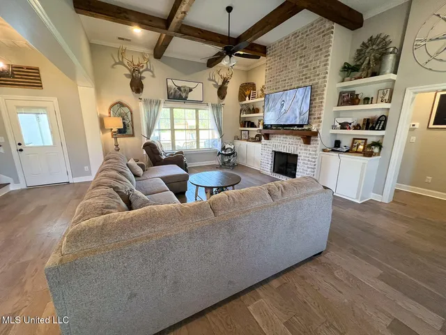 $449,990 | 481 Poplar Lane, Holly Springs, MS 38635