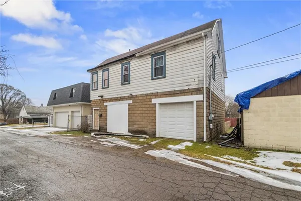 $59,000 | 11 Tremont Street, New Castle, PA 16102