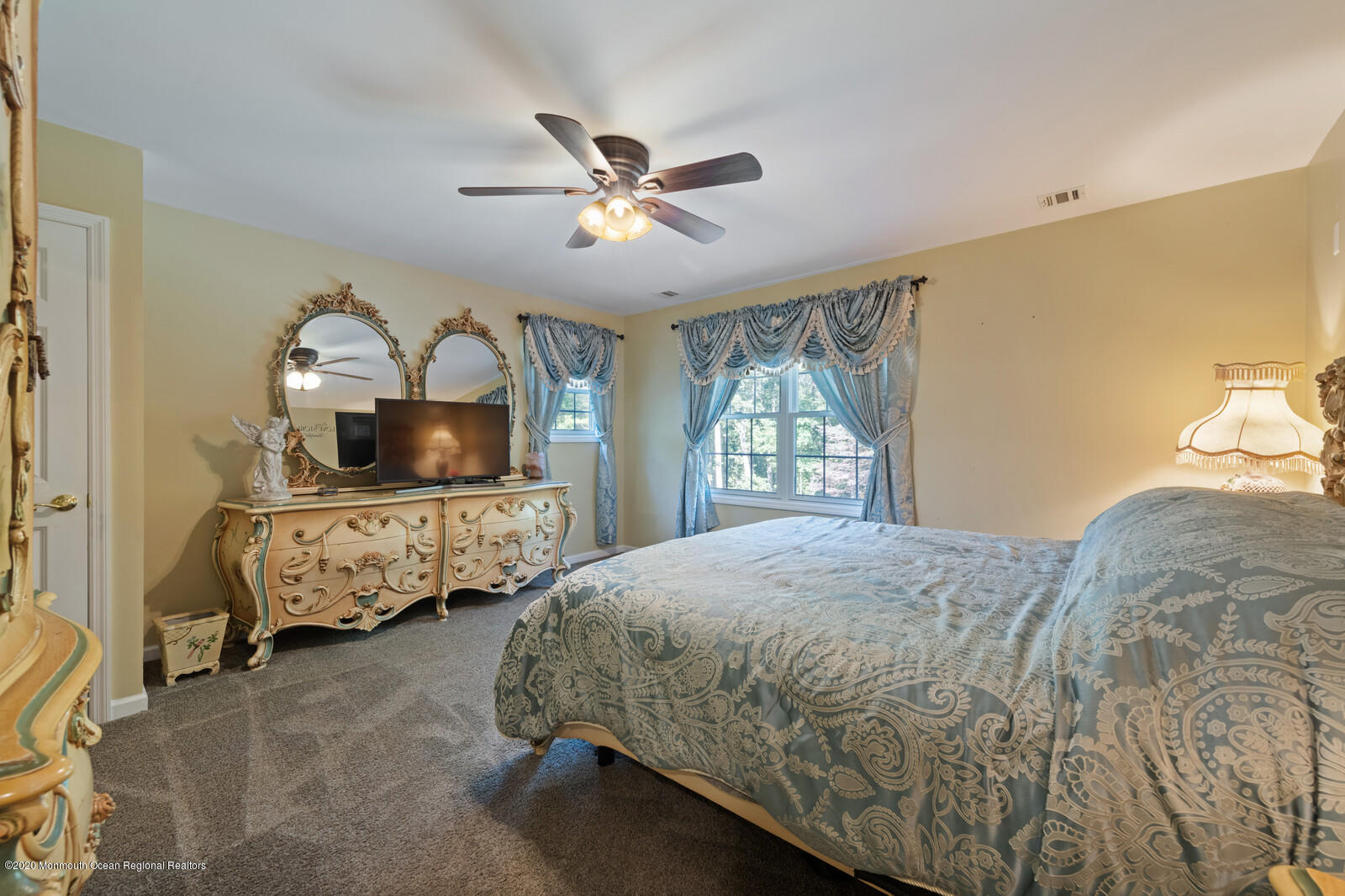 2073 Bustleton Road Burlington, NJ 08016 - Photo 16 of 31 16_15Bedroom_mls