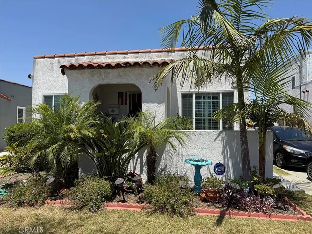 a view of a house with a patio