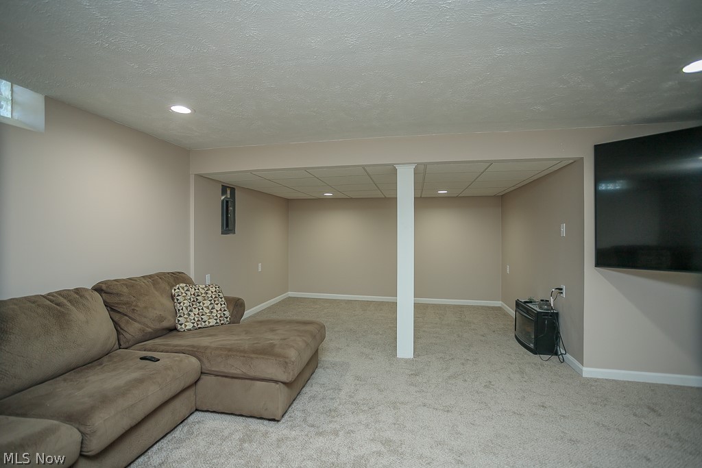 7821 York Road Cleveland, OH 44130 - Photo 21 of 25 Gallery Image 21