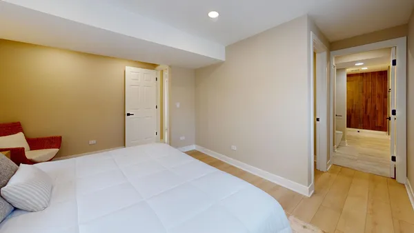 $649,900 | 907 West North Avenue, Lake Bluff, IL 60044