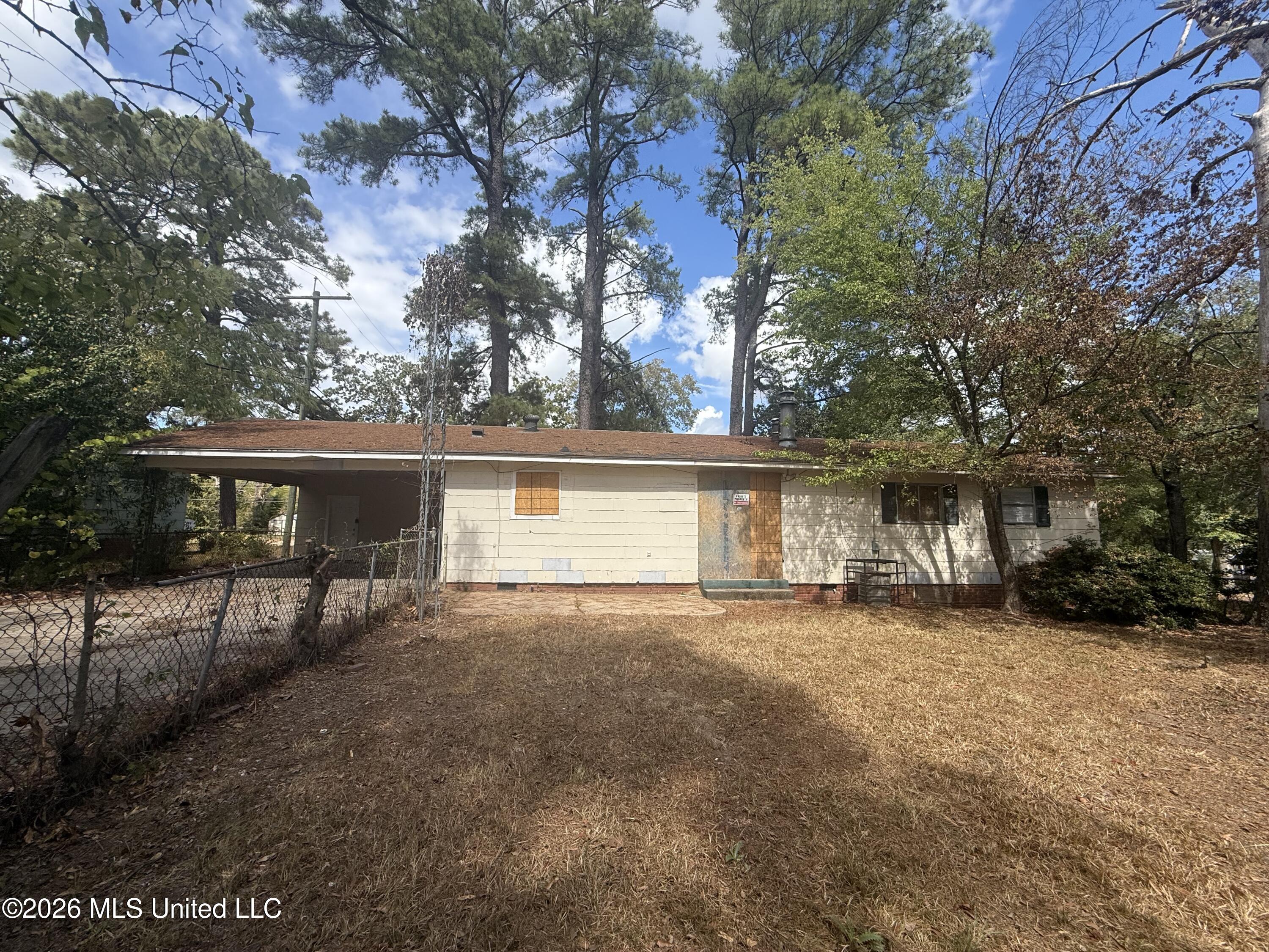 905 Raymond Road Jackson, MS 39204 - Photo 11 of 12 Back
