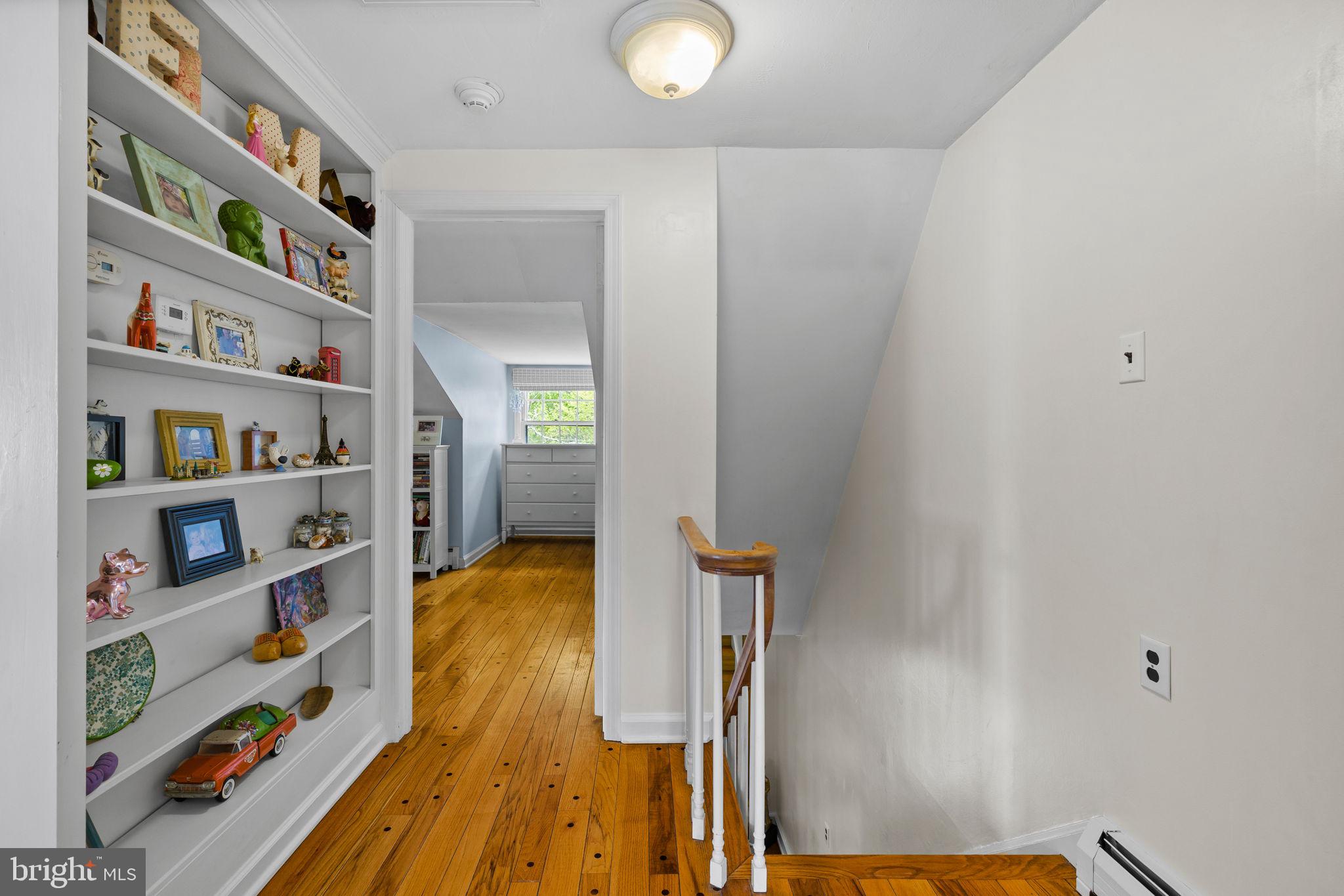 65 Covered Bridge Road New Hope, PA 18938 - Photo 71 of 117 Second Floor Hallway