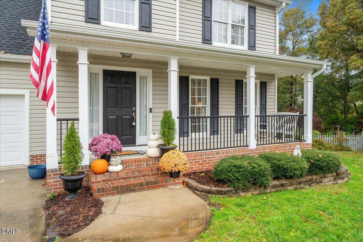 617 Rodney Bay Crossing Wake Forest, NC 27587 - Photo 28 of 36 a front view of a house