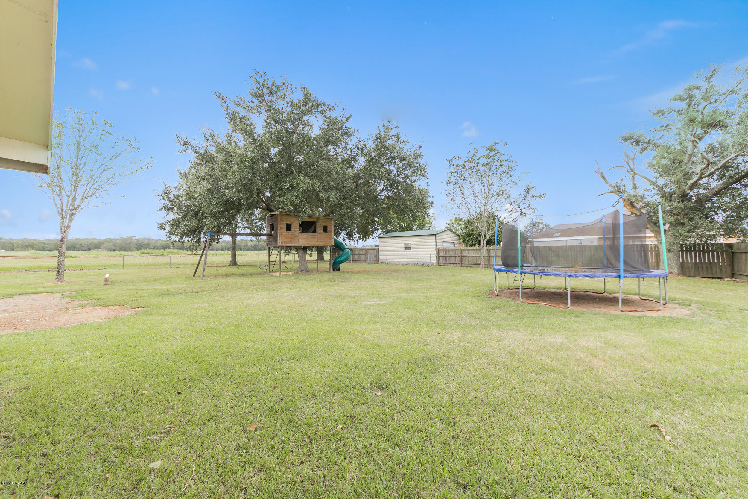 213 Bruin Road Crowley, LA 70526 - Photo 6 of 30