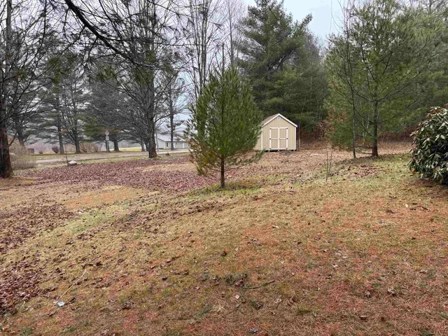 $229,000 | 19 Melody Lane, Johnson, VT 05656