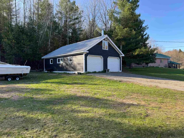 $229,000 | 19 Melody Lane, Johnson, VT 05656