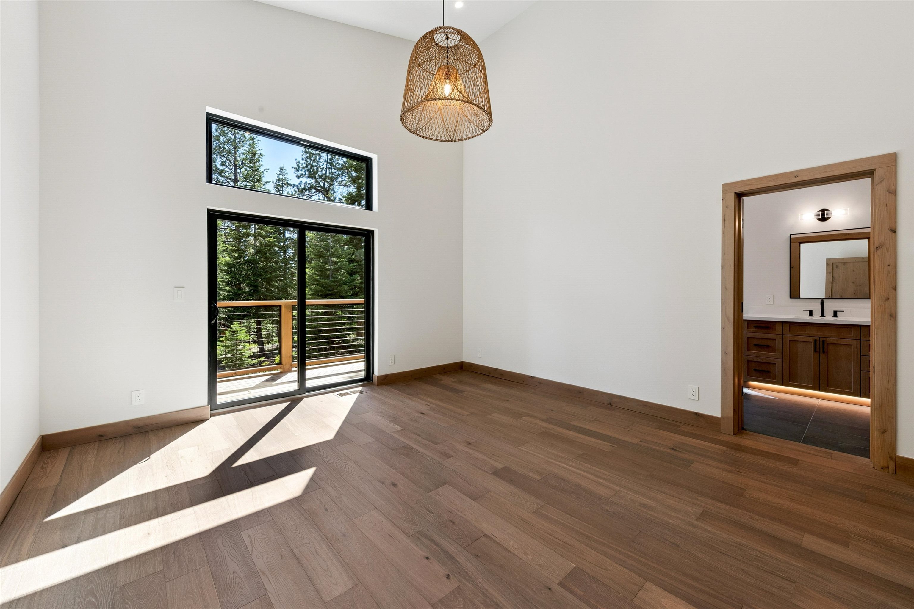 11514 Kitzbuhel Road Truckee, CA 96161 - Photo 18 of 28
