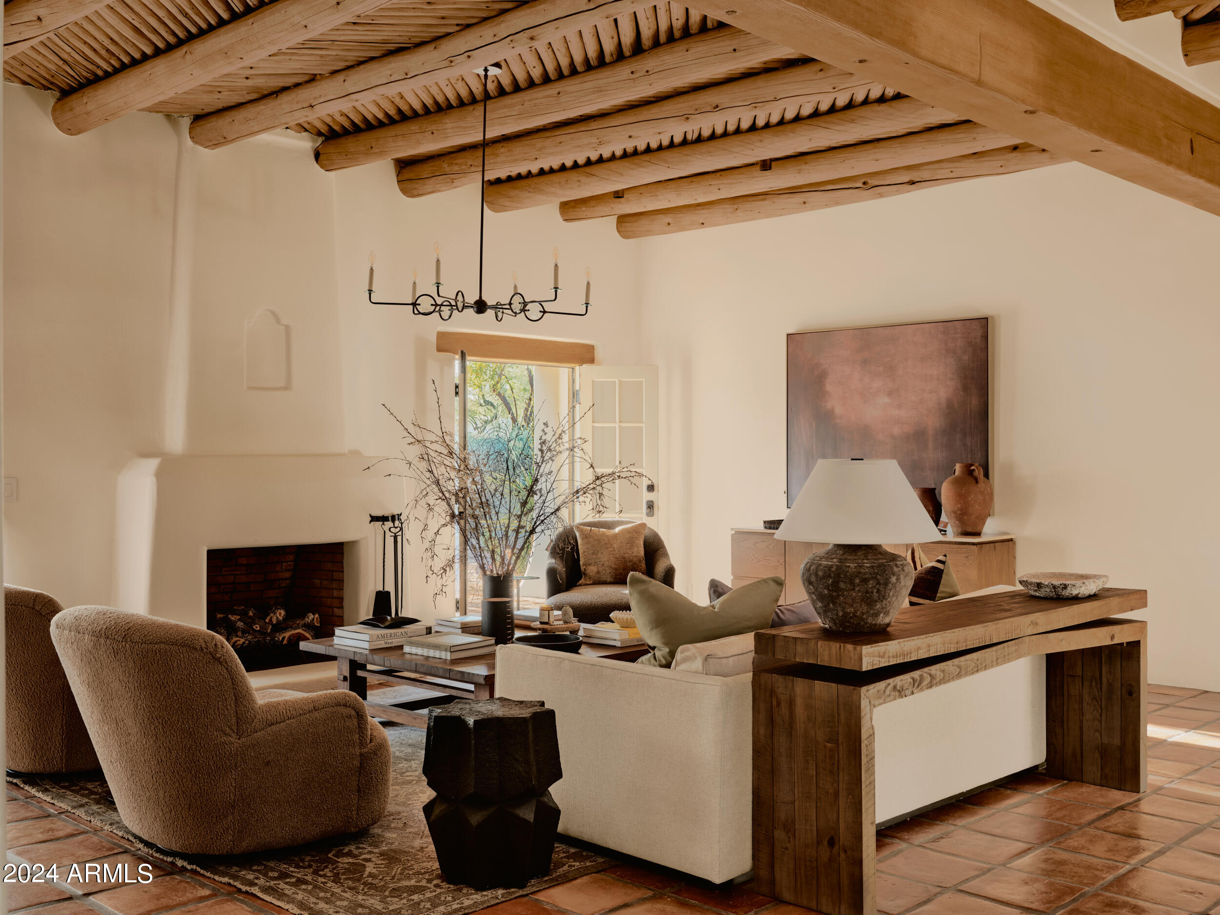 9015 Morning Glory Road Paradise Valley, AZ 85253 - Photo 21 of 33 LIVING