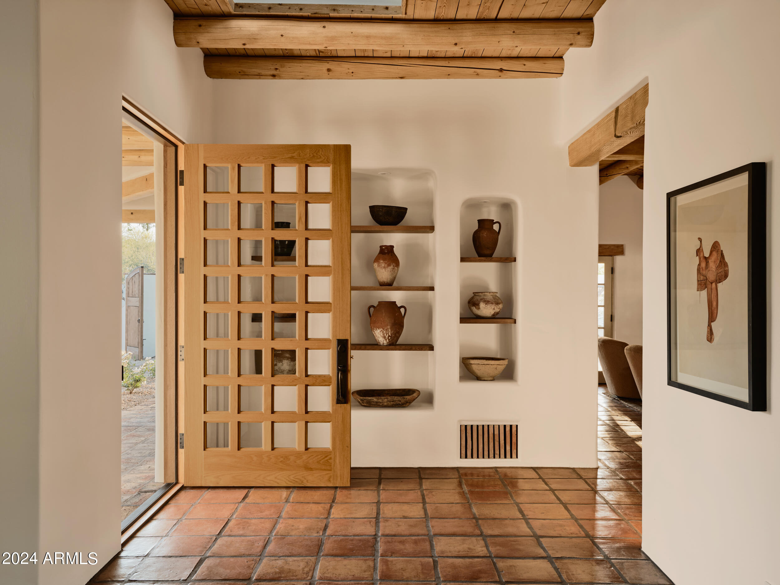 9015 Morning Glory Road Paradise Valley, AZ 85253 - Photo 10 of 33 ENTRY