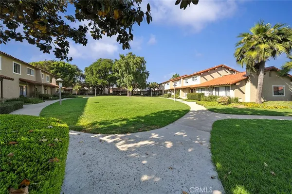 $829,900 | 1418 Avenida De Vaca, Placentia, CA 92870