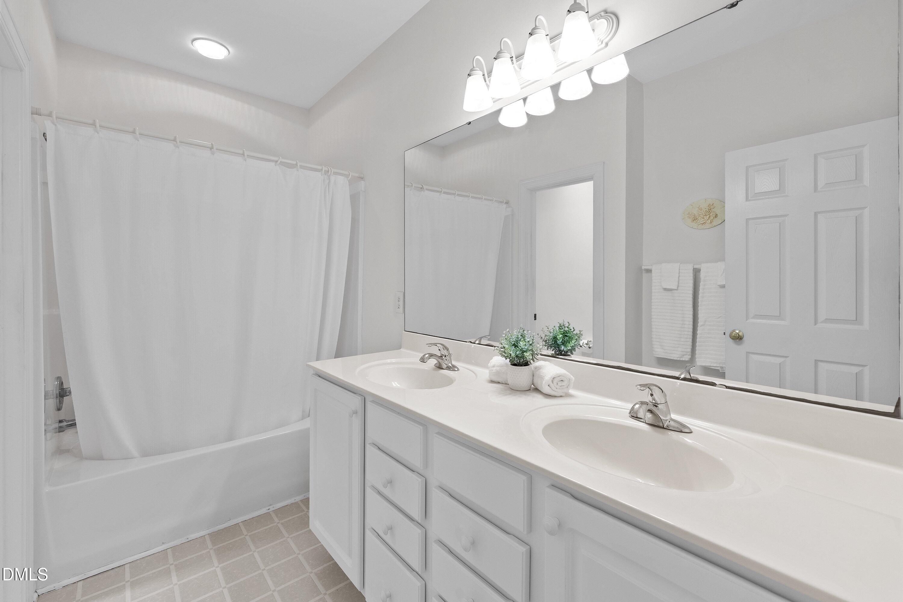 8735 Courage Court Raleigh, NC 27615 - Photo 19 of 35 22-8735 Courage_0910