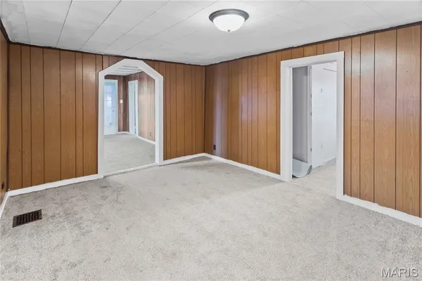 $60,000 | 338 West Rowe Street, Roodhouse, IL 62082