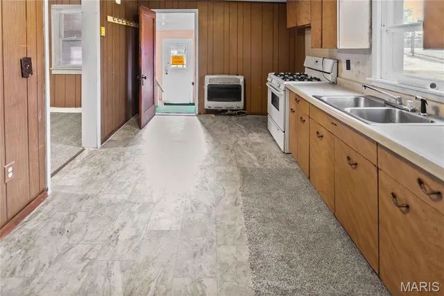 $60,000 | 338 West Rowe Street, Roodhouse, IL 62082