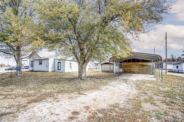 $60,000 | 338 West Rowe Street, Roodhouse, IL 62082