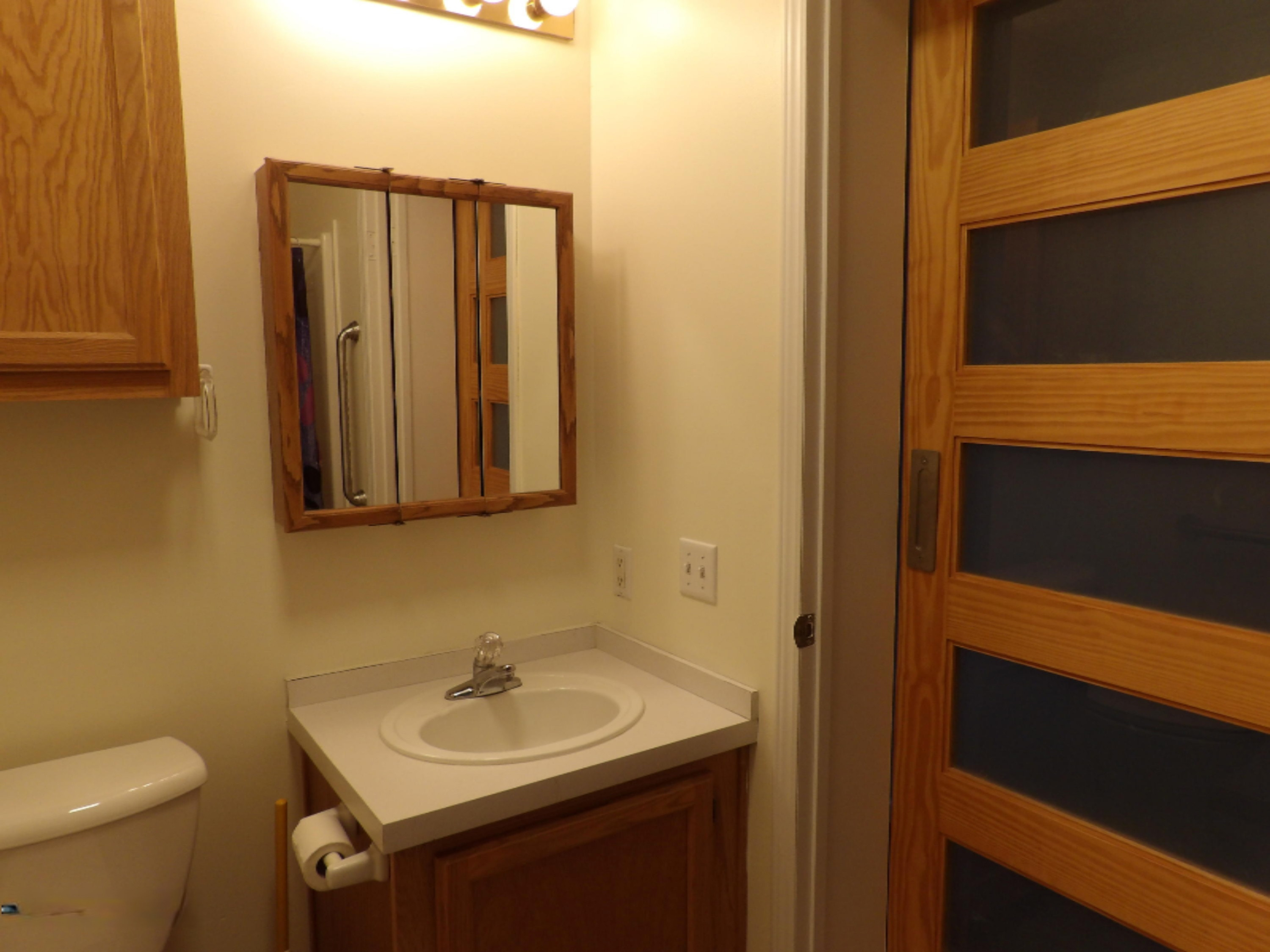 4080 Barber Road Hastings, MI 49058 - Photo 17 of 41 Master Bath