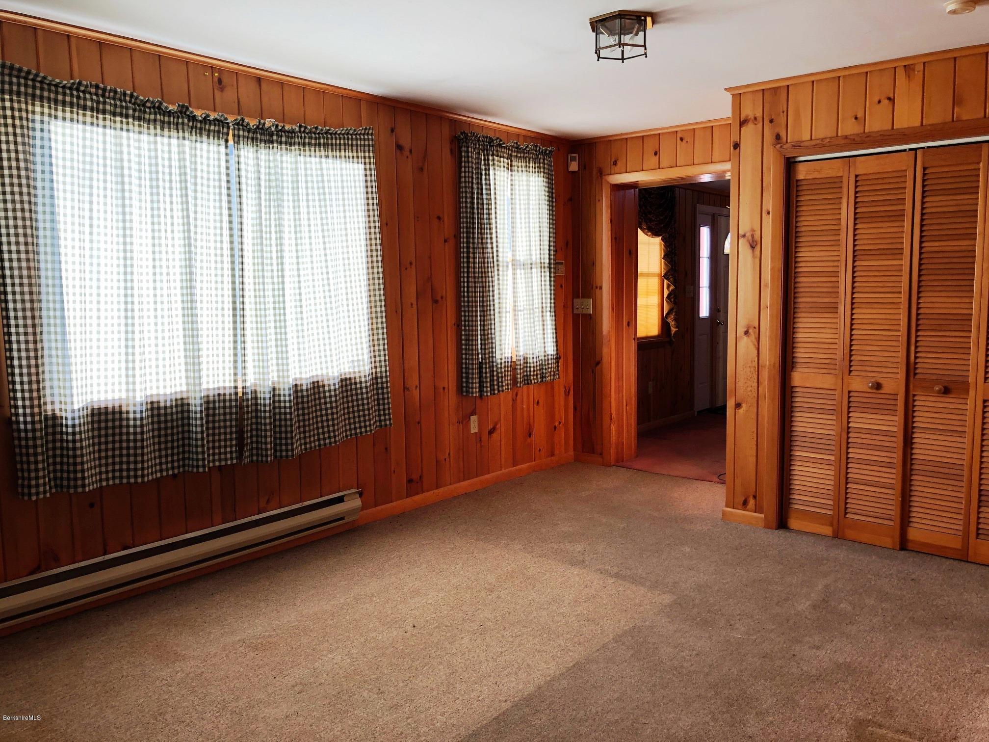 560 South State Road Cheshire, MA 01225 - Photo 3 of 19 Dining Room