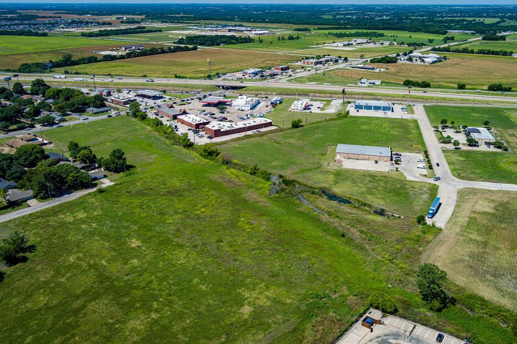 0 Windsor Way Van Alstyne, TX 75495 - Photo 19 of 28 a view of a city