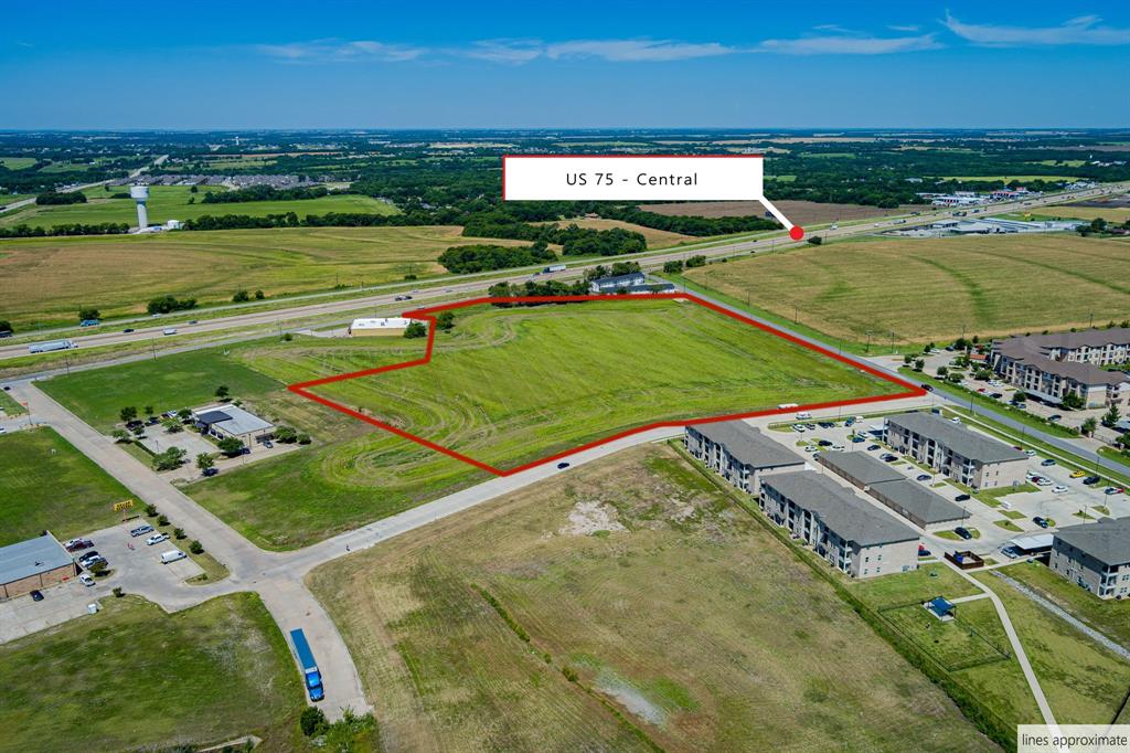 0 Windsor Way Van Alstyne, TX 75495 - Photo 21 of 28 an aerial view of a football ground