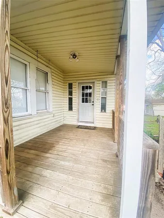 $1,850 | 308 North Shawnee Street, Ennis, TX 75119