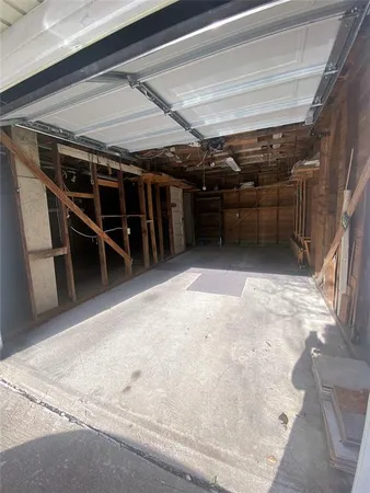 $1,850 | 308 North Shawnee Street, Ennis, TX 75119