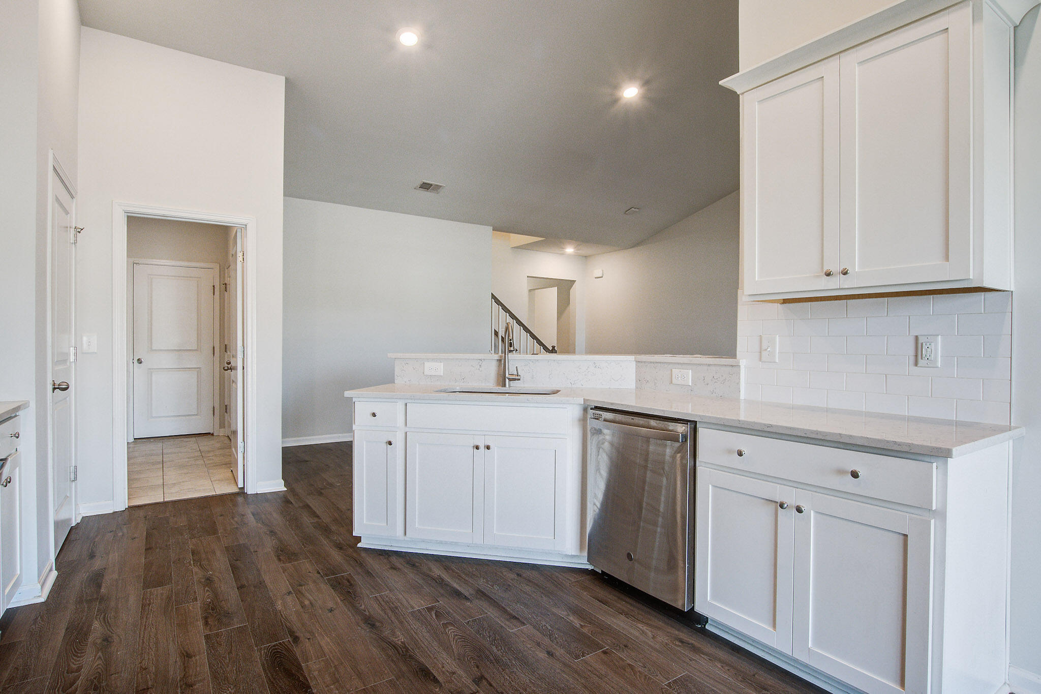 414 Squire Pope Road Summerville, SC 29486 - Photo 12 of 33 9-414 (9)