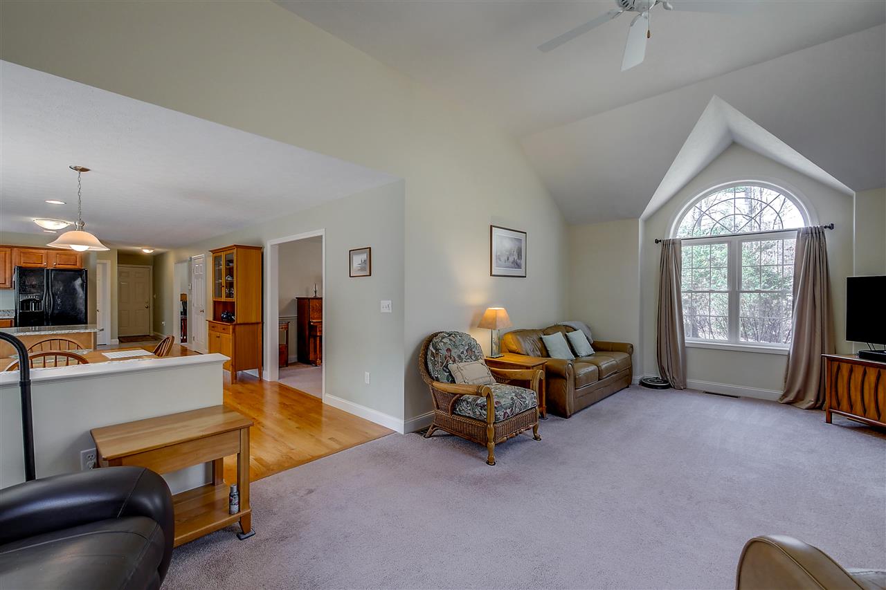159 Wallace Road Bedford, NH 03110 - Photo 17 of 39 Gallery Image 17