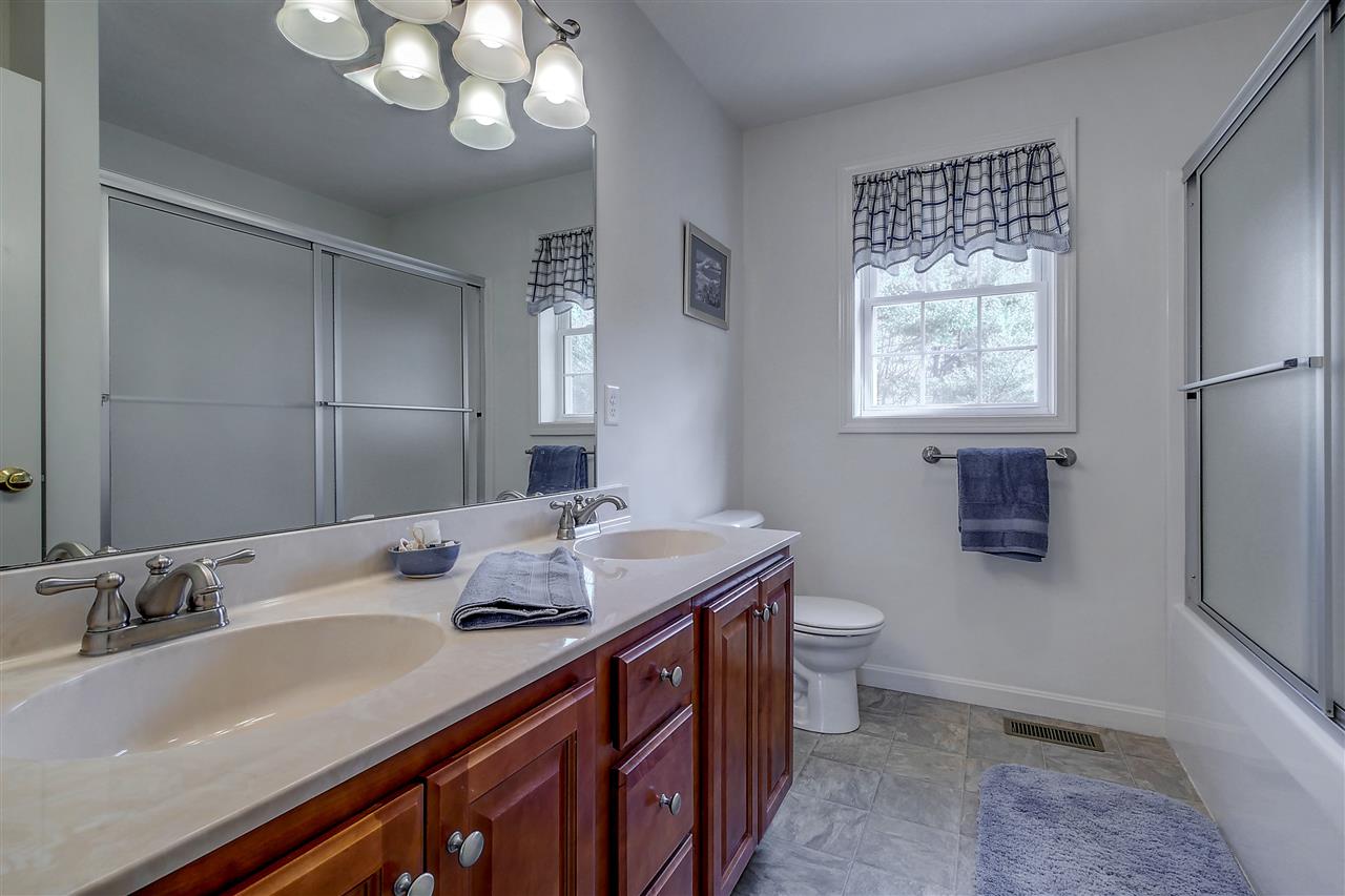159 Wallace Road Bedford, NH 03110 - Photo 21 of 39 Gallery Image 21